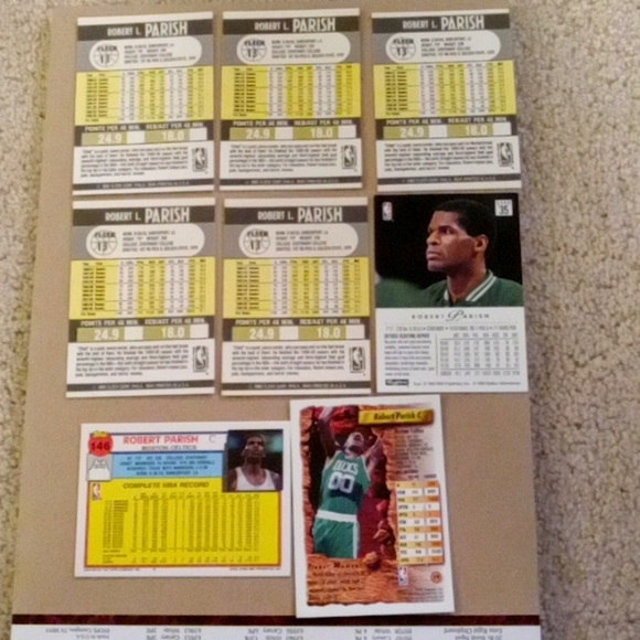 Lot of 26 Robert Parish Boston Celtics basketball cards - Picture 5 of 13
